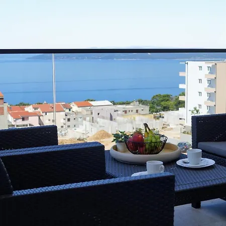 Ivona With Beautiful Seaview アパート *