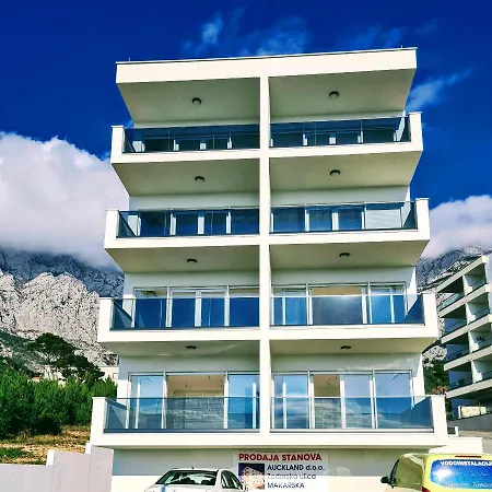 Ivona With Beautiful Seaview Apartman