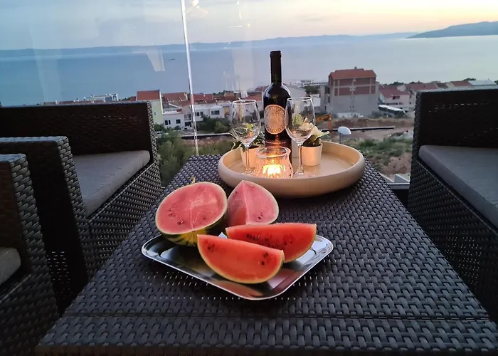 Ivona With Beautiful Seaview *