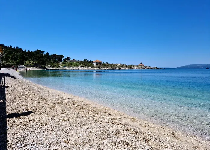 Ivona With Beautiful Seaview Apartment *